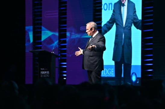 John Davis disse que lidar com sucessão dentro de empresas familiares exige muito cuidado por causa do relacionamento das famílias. Crédito: Thiago Guimarães/Divulgação